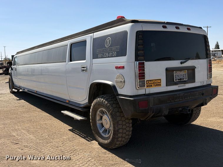 image for item EP3059 2005 Hummer H2 limousine
