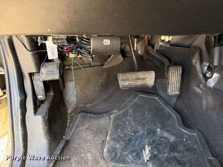 image for item EP3059 2005 Hummer H2 limousine