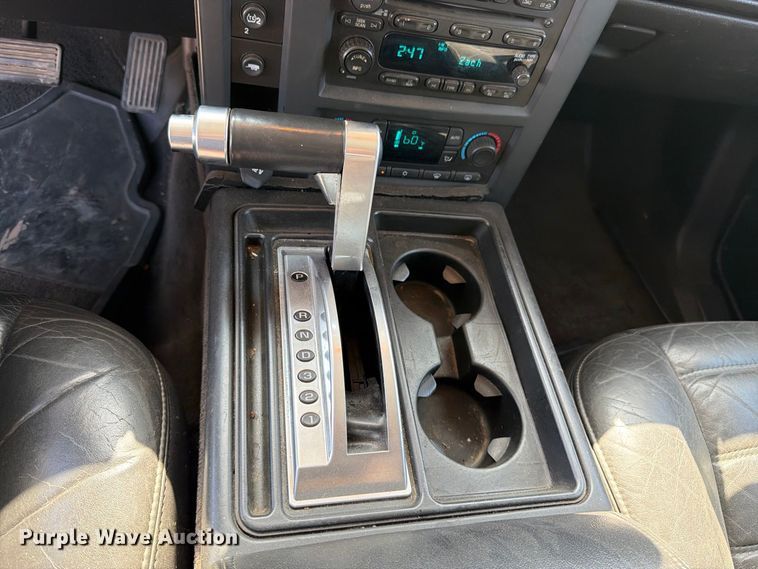 image for item EP3059 2005 Hummer H2 limousine