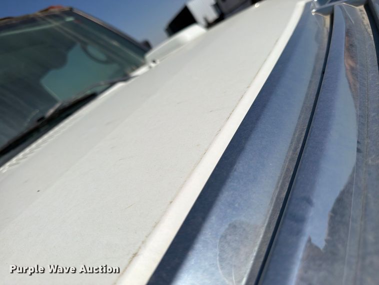 image for item EP3059 2005 Hummer H2 limousine