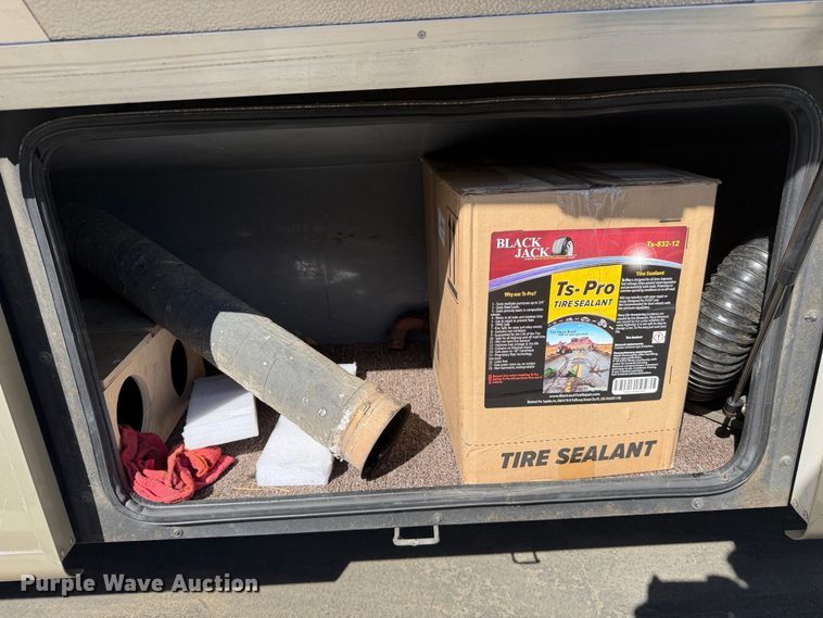 image for item EP3066 2008 Tiffin Allegro Open Road RV