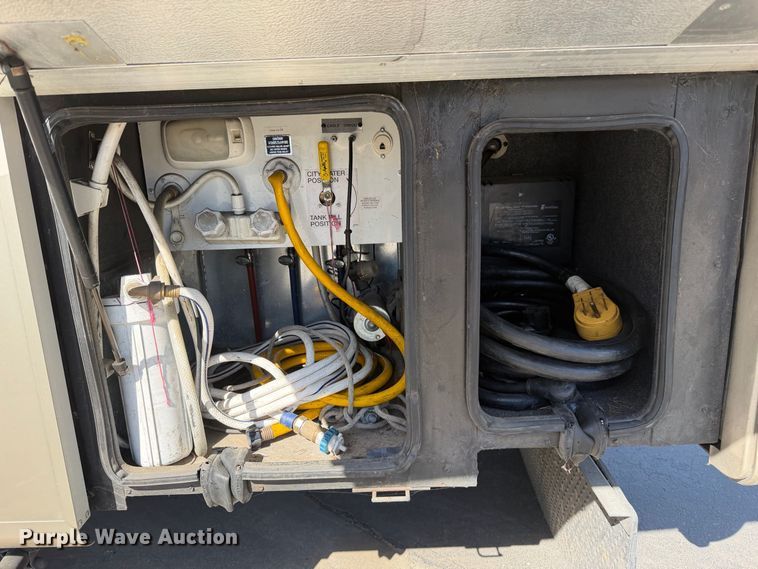image for item EP3066 2008 Tiffin Allegro Open Road RV