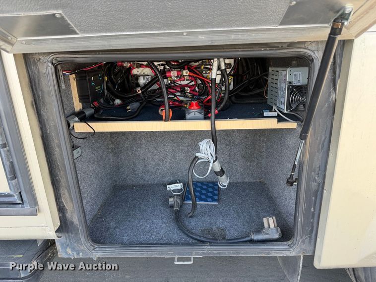 image for item EP3066 2008 Tiffin Allegro Open Road RV