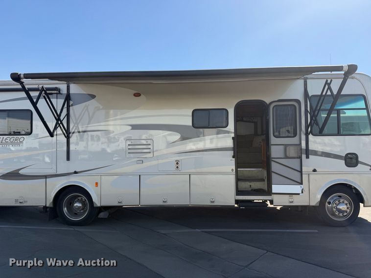 image for item EP3066 2008 Tiffin Allegro Open Road RV