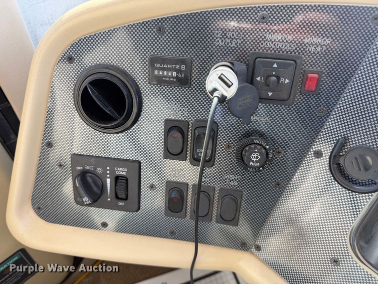 image for item EP3066 2008 Tiffin Allegro Open Road RV