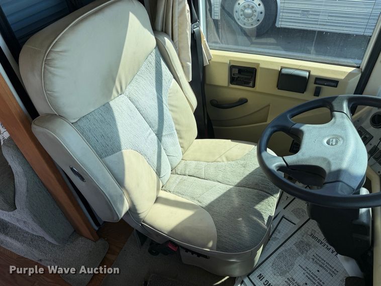 image for item EP3066 2008 Tiffin Allegro Open Road RV
