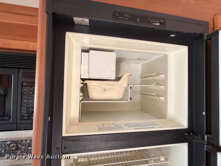 image for item EP3066 2008 Tiffin Allegro Open Road RV