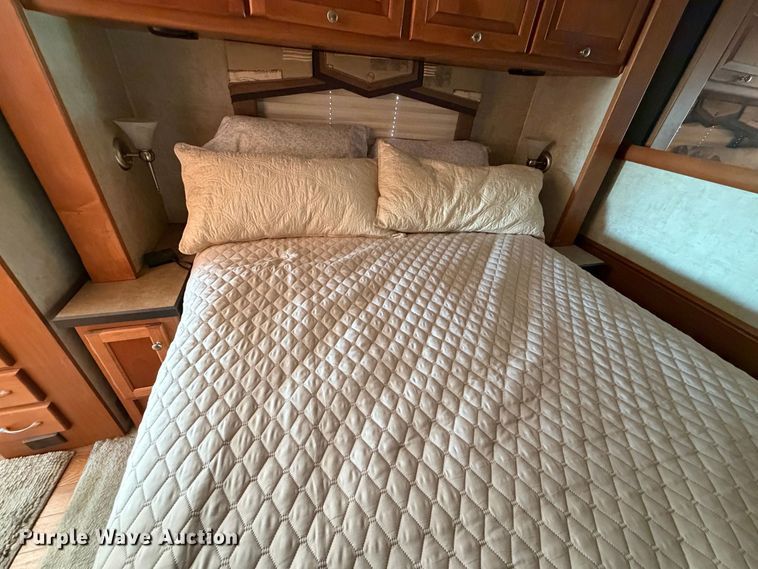 image for item EP3066 2008 Tiffin Allegro Open Road RV