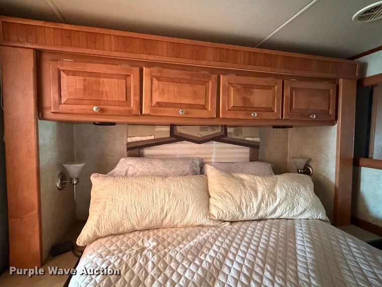 image for item EP3066 2008 Tiffin Allegro Open Road RV