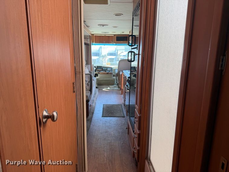 image for item EP3066 2008 Tiffin Allegro Open Road RV