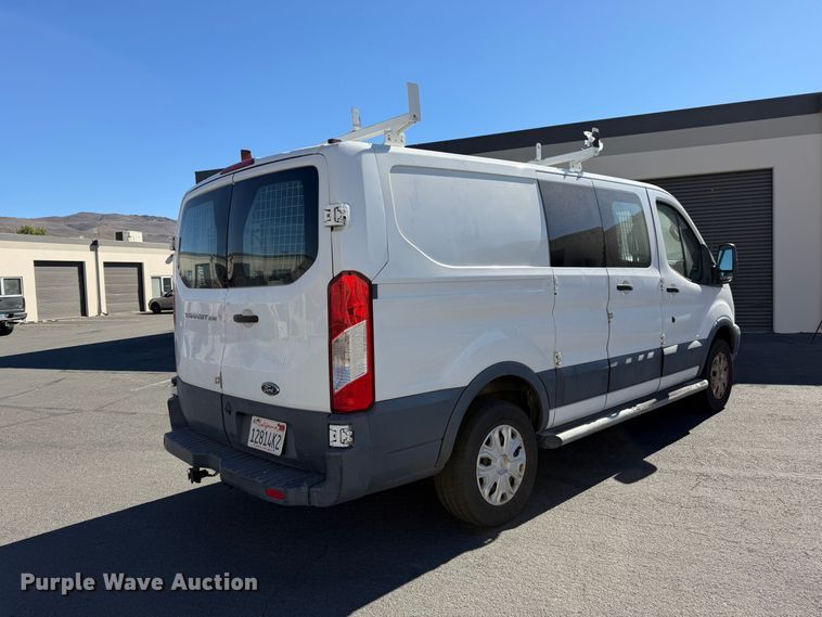 image for item EP3068 2016 Ford Transit 250 van