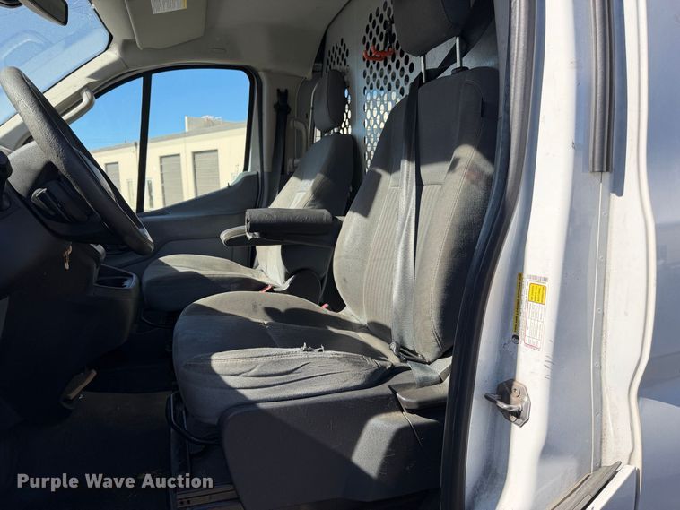 image for item EP3068 2016 Ford Transit 250 van