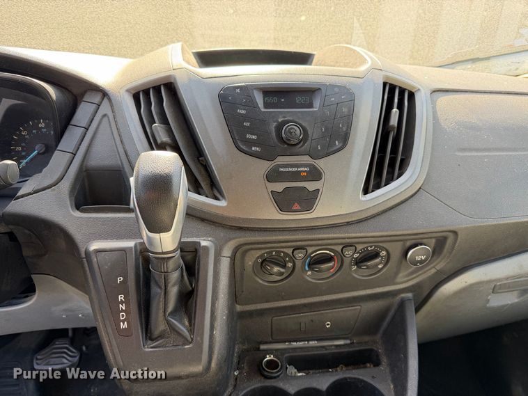 image for item EP3068 2016 Ford Transit 250 van