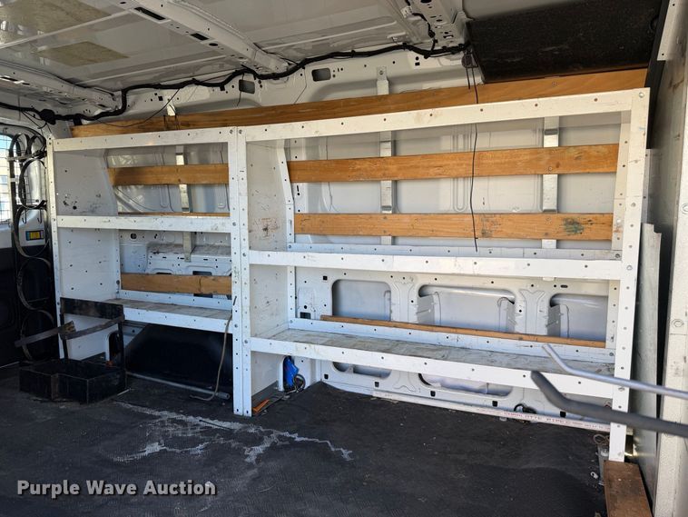 image for item EP3068 2016 Ford Transit 250 van