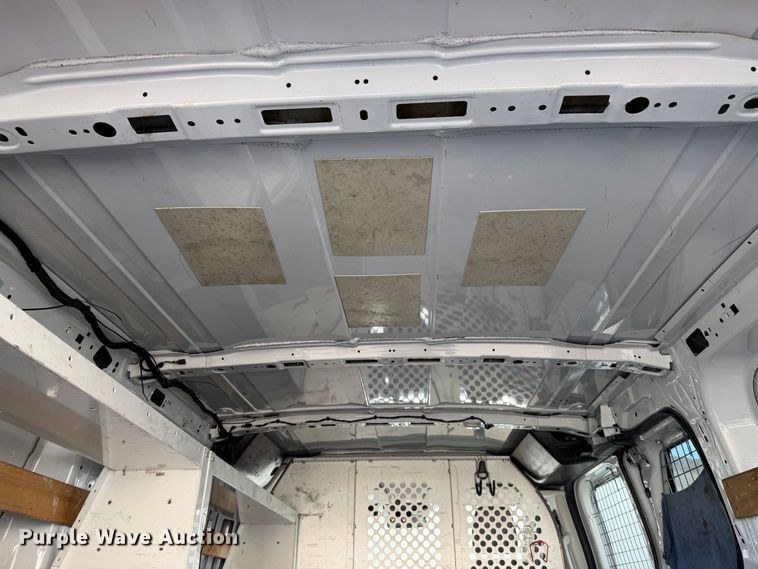 image for item EP3068 2016 Ford Transit 250 van