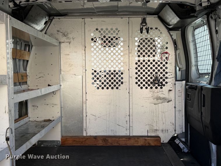 image for item EP3068 2016 Ford Transit 250 van