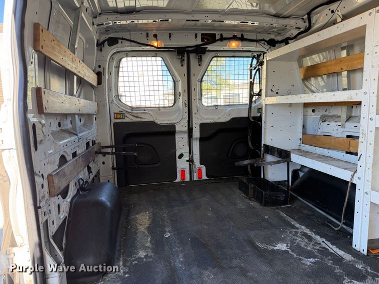 image for item EP3068 2016 Ford Transit 250 van
