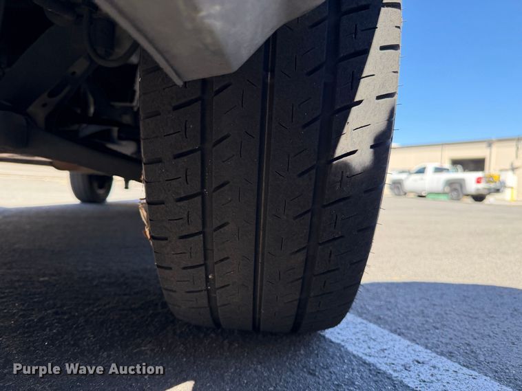 image for item EP3068 2016 Ford Transit 250 van