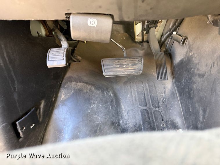 image for item EP3070 2015 Chevrolet Express 2500 van