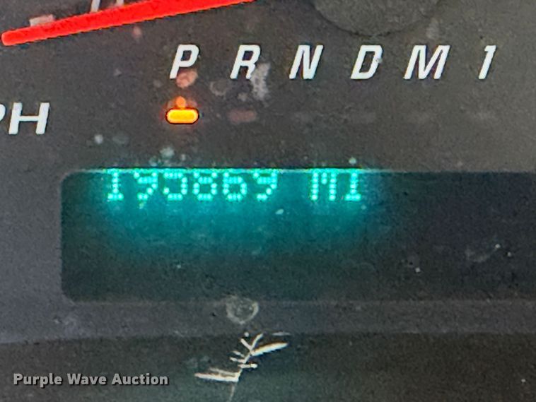 image for item EP3070 2015 Chevrolet Express 2500 van