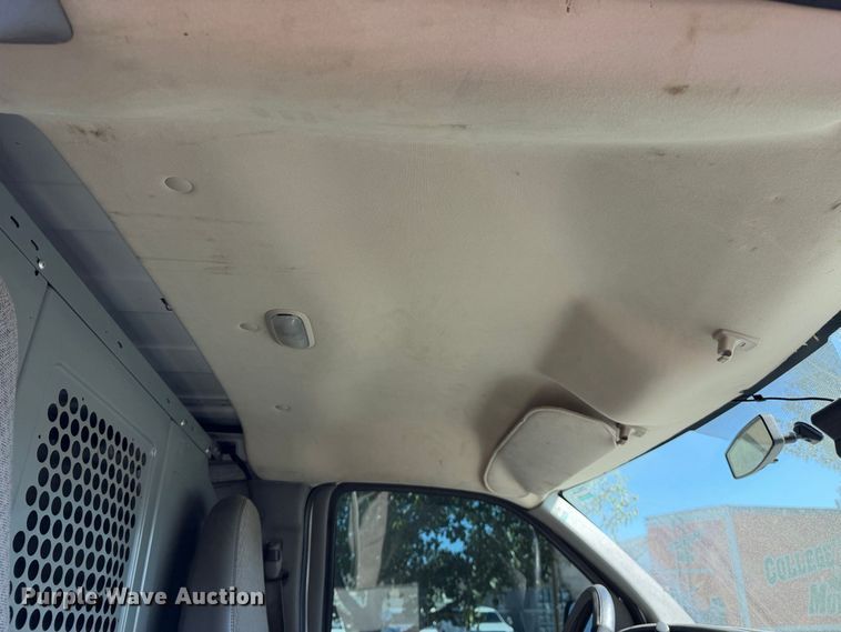 image for item EP3070 2015 Chevrolet Express 2500 van