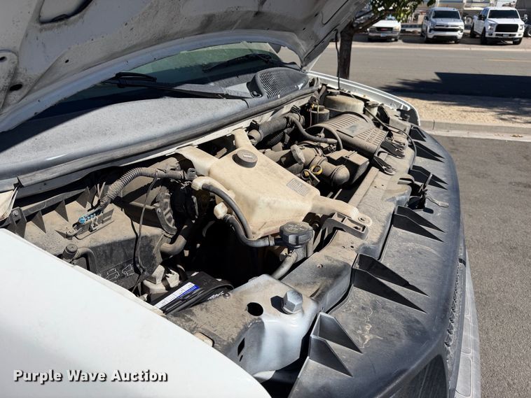 image for item EP3070 2015 Chevrolet Express 2500 van