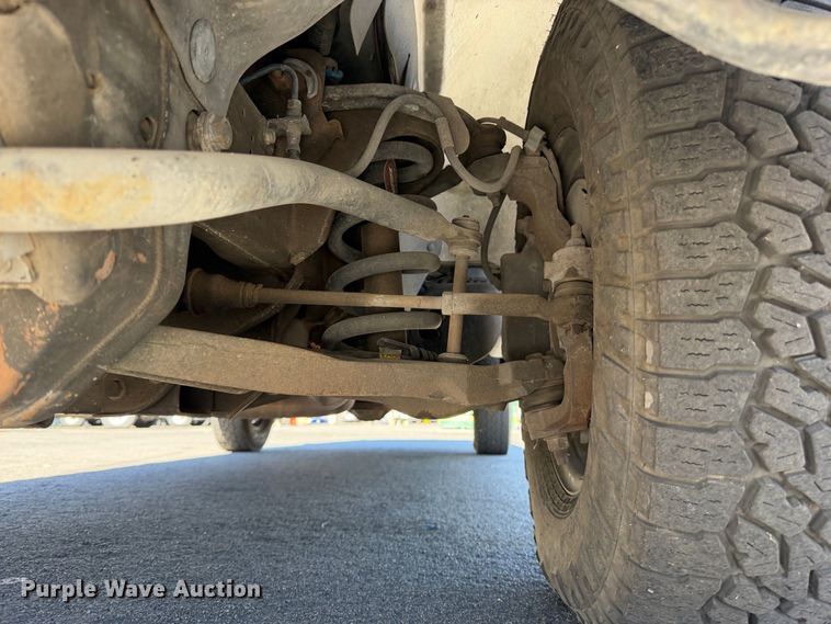 image for item EP3070 2015 Chevrolet Express 2500 van