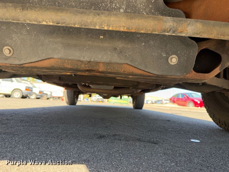 image for item EP3070 2015 Chevrolet Express 2500 van
