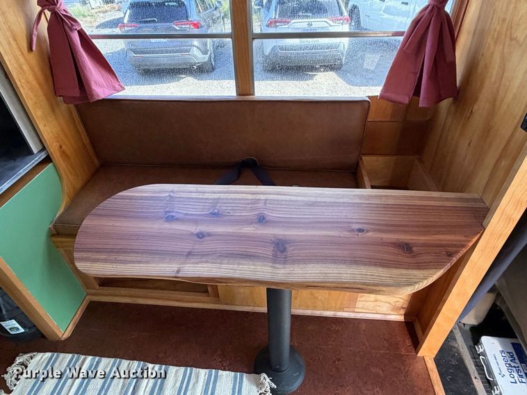 image for item EP3104 1999 Chevrolet Express camper