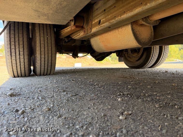 image for item EP3104 1999 Chevrolet Express camper