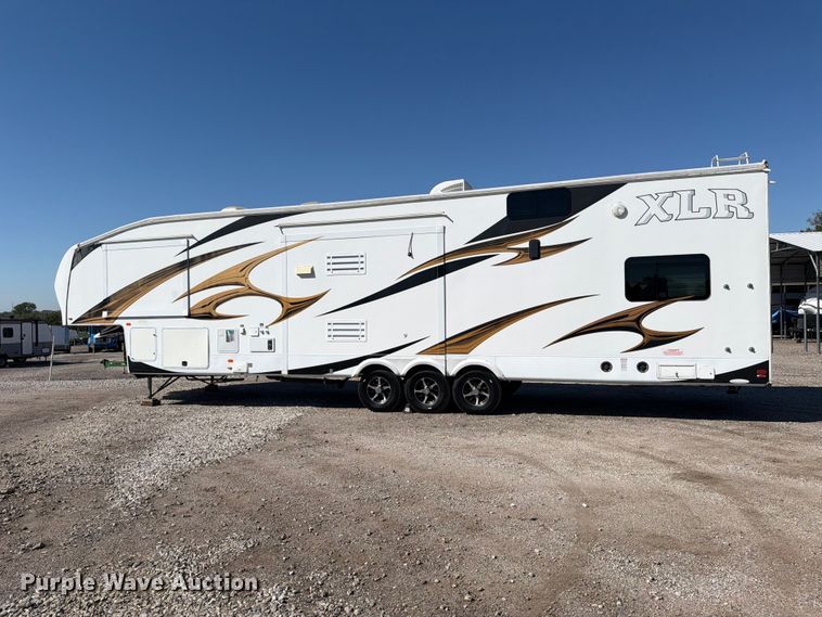 image for item EP7920 2011 Forest River XLR 386X12 camper