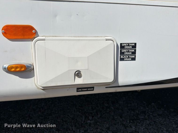 image for item EP7920 2011 Forest River XLR 386X12 camper