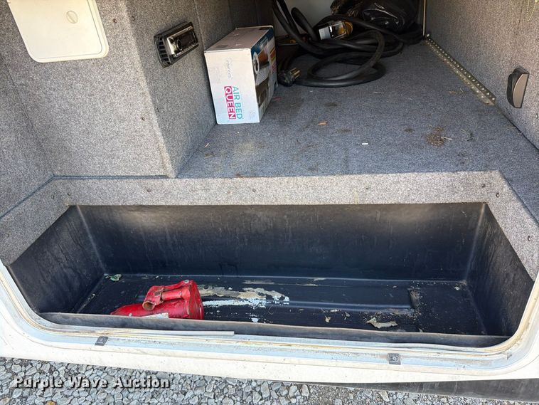 image for item EP7920 2011 Forest River XLR 386X12 camper