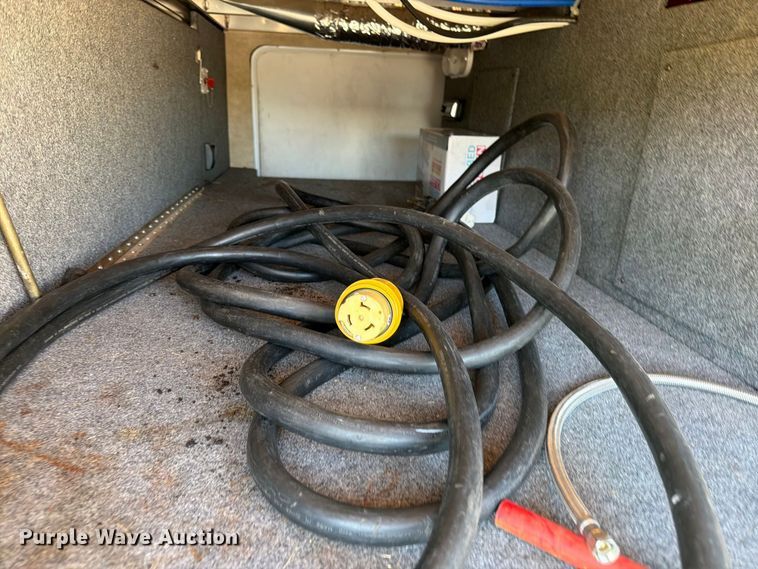 image for item EP7920 2011 Forest River XLR 386X12 camper