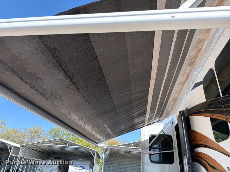 image for item EP7920 2011 Forest River XLR 386X12 camper