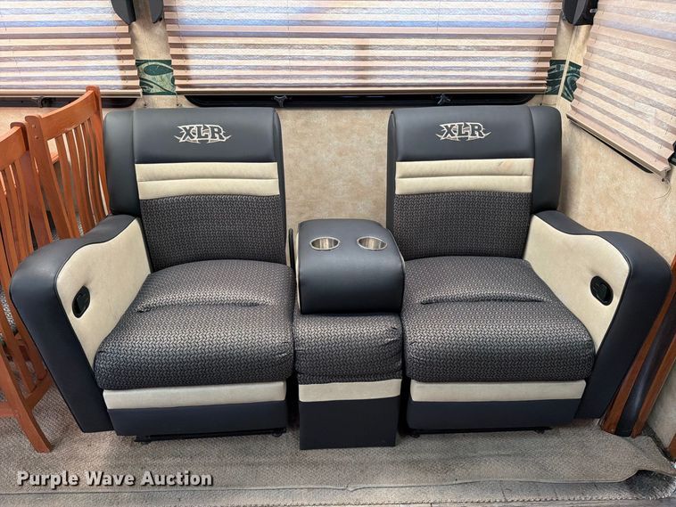 image for item EP7920 2011 Forest River XLR 386X12 camper
