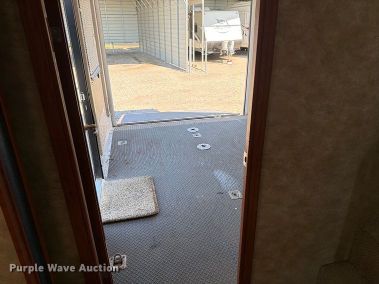 image for item EP7920 2011 Forest River XLR 386X12 camper