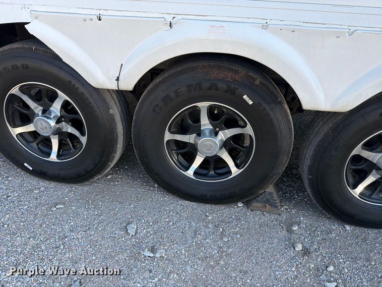 image for item EP7920 2011 Forest River XLR 386X12 camper