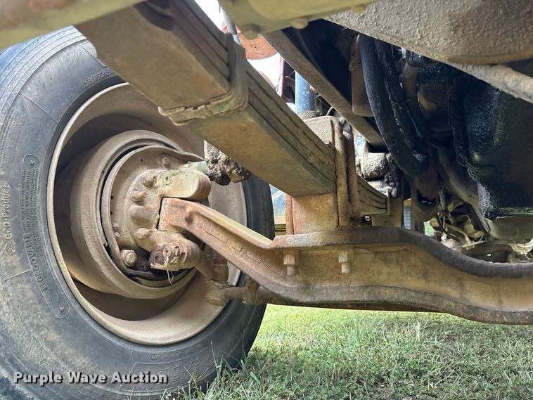 image for item ER3385 1985 Mack R688ST dump truck