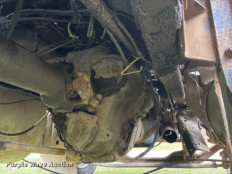 image for item ER3385 1985 Mack R688ST dump truck