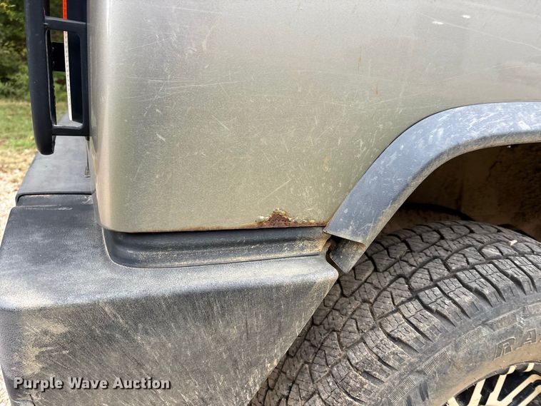 image for item ER3389 2004 Hummer H2 SUV