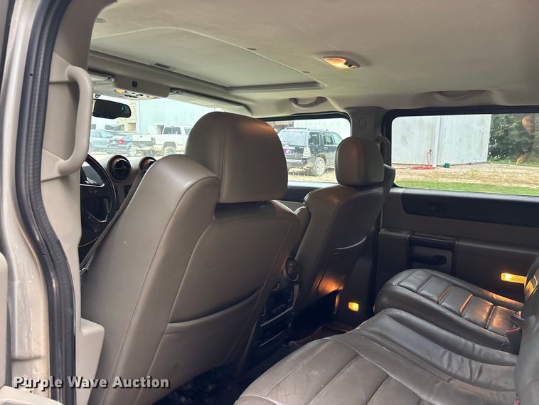 image for item ER3389 2004 Hummer H2 SUV