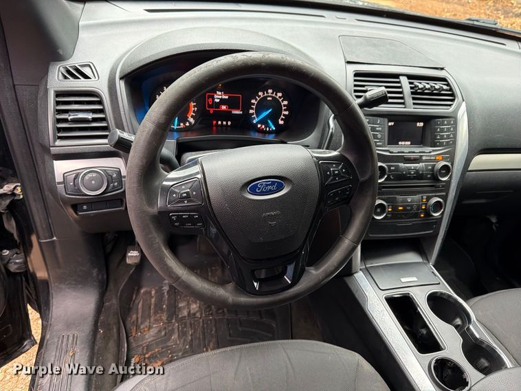 image for item ER3444 2017 Ford Explorer SUV