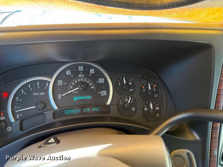 image for item ER3481 2003 Cadillac Escalade limousine