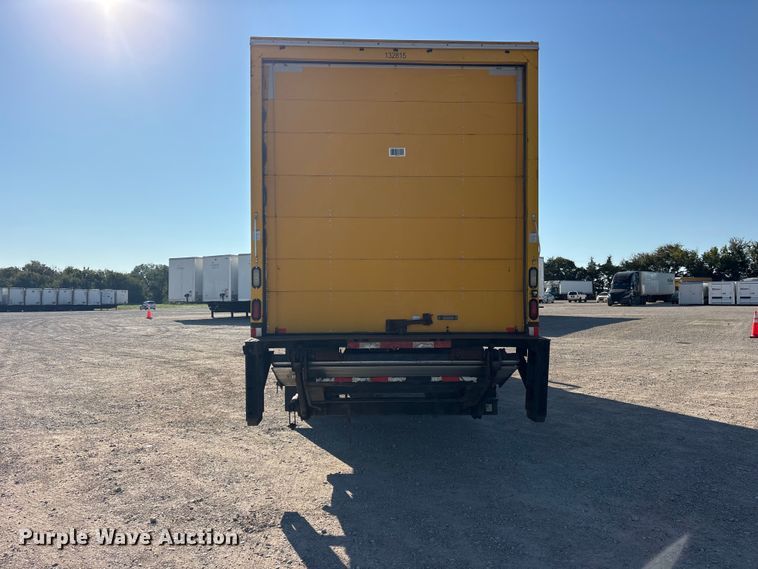image for item ES8273 2016 International MA025 box truck
