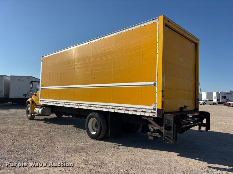 image for item ES8273 2016 International MA025 box truck