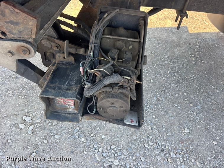 image for item ES8273 2016 International MA025 box truck