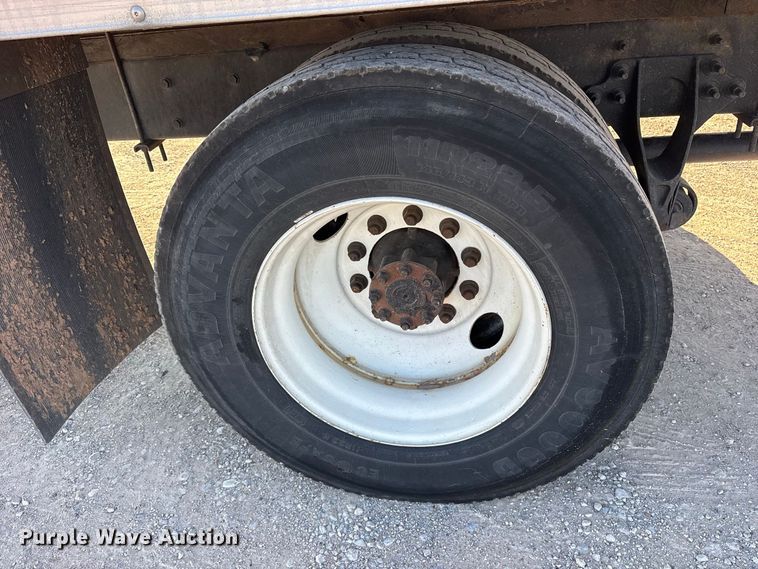 image for item ES8273 2016 International MA025 box truck