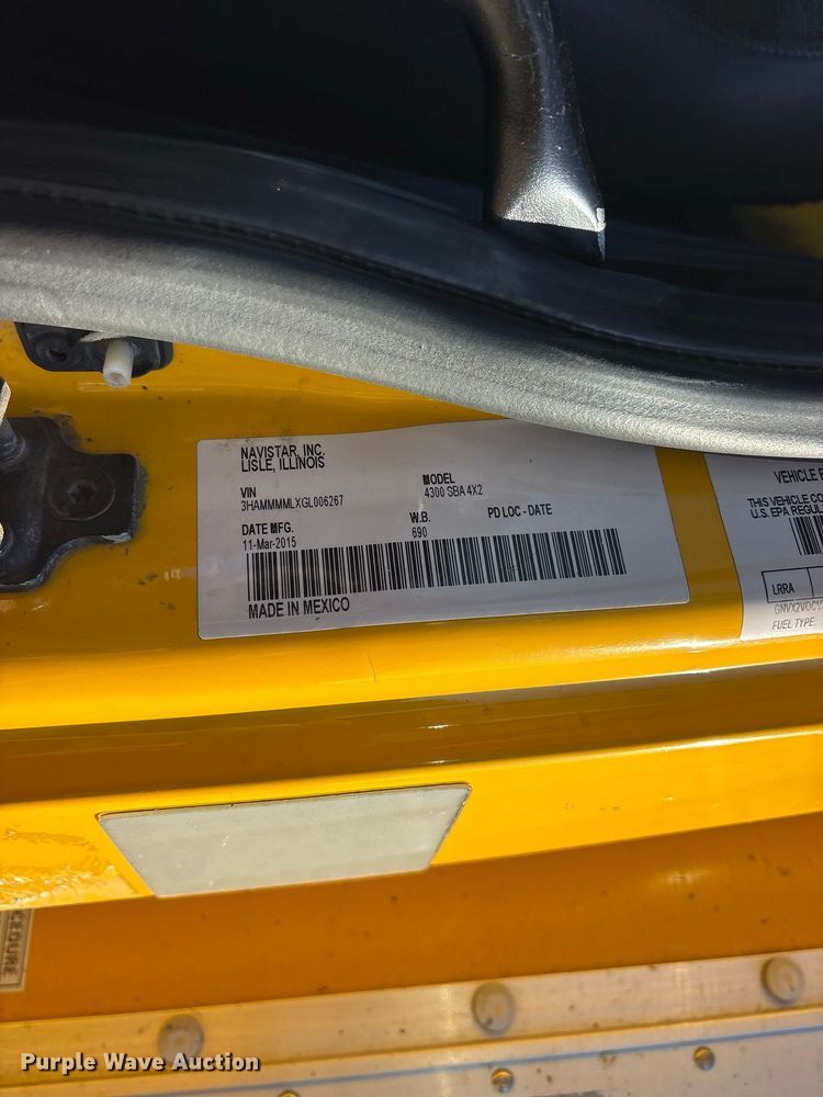 image for item ES8273 2016 International MA025 box truck