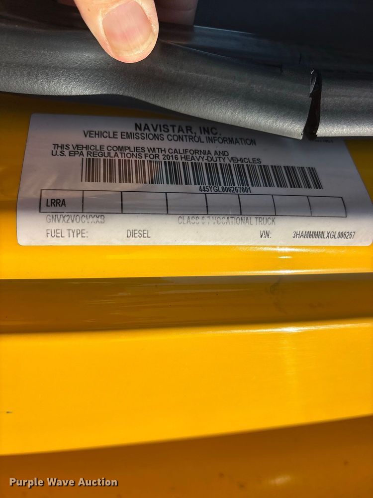 image for item ES8273 2016 International MA025 box truck